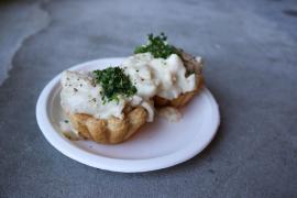 2 classic Danish tartlets